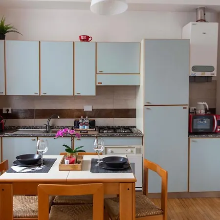 Number 3 Charming Old Town Appartement *